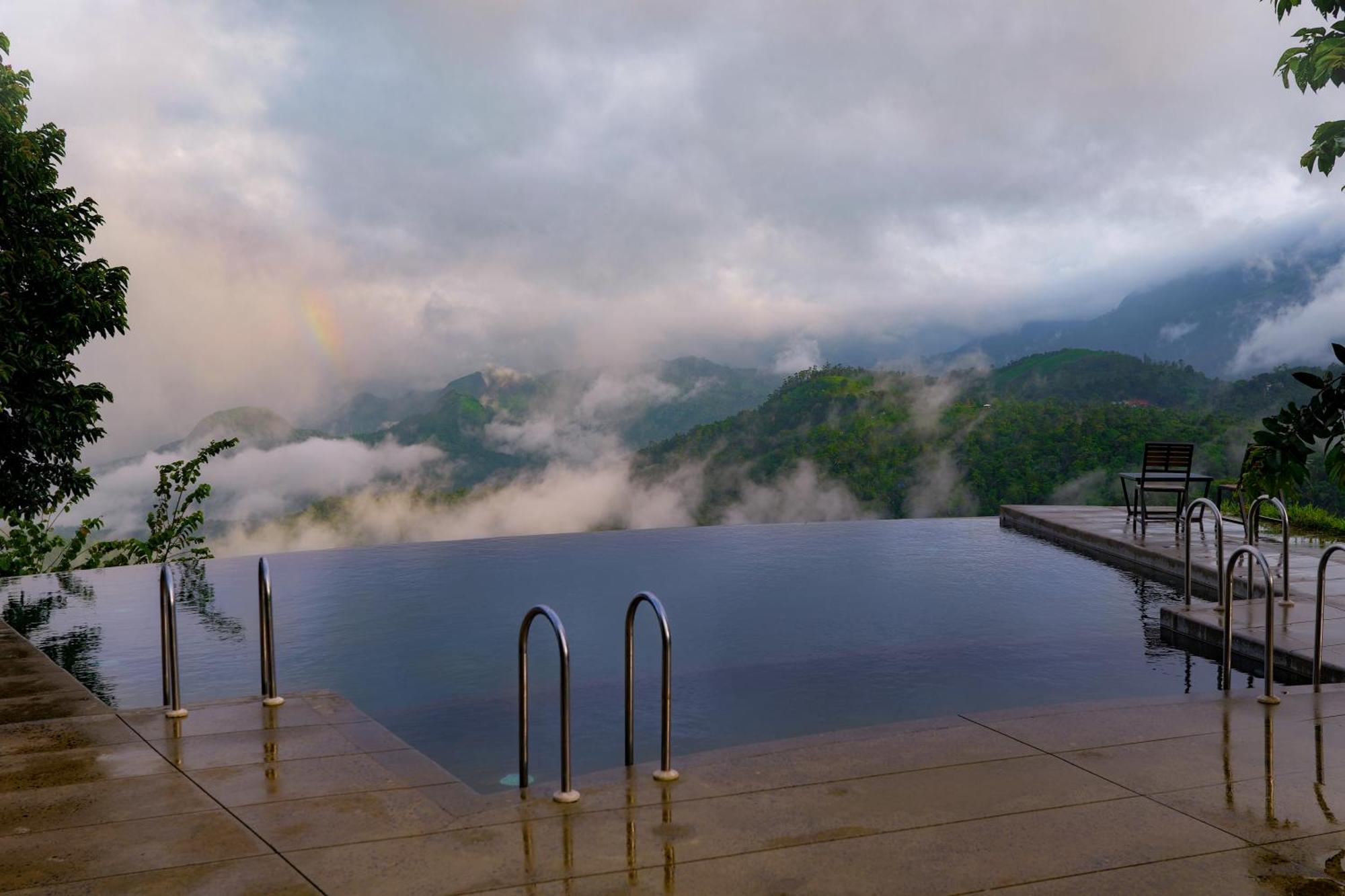 Haze And Kites Resort Munnar Eksteriør billede