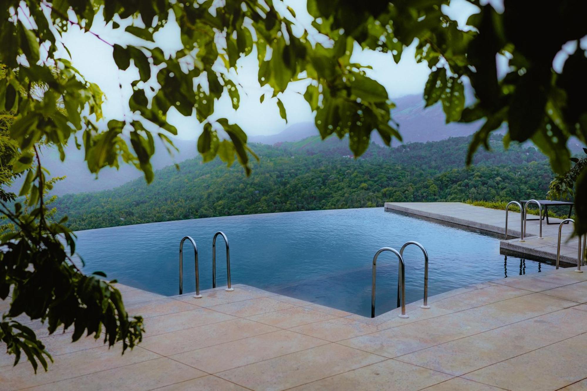 Haze And Kites Resort Munnar Eksteriør billede